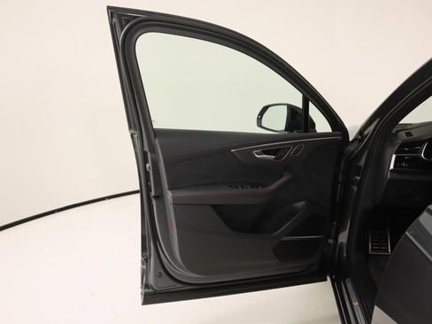 New 2026 Audi Q7 3.0T Prestige image 10