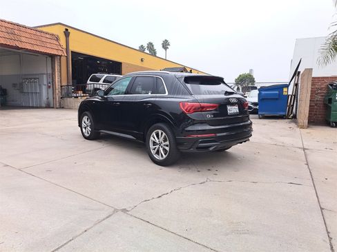 Used 2023 Audi Q3 2.0T Premium image 4