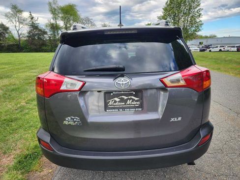 Used 2013 Toyota RAV4 XLE image 7