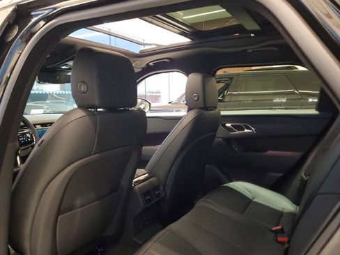 Used 2026 Land Rover Range Rover Velar Dynamic SE image 11