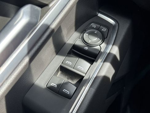 Used 2022 Chevrolet Silverado 1500 LT image 15