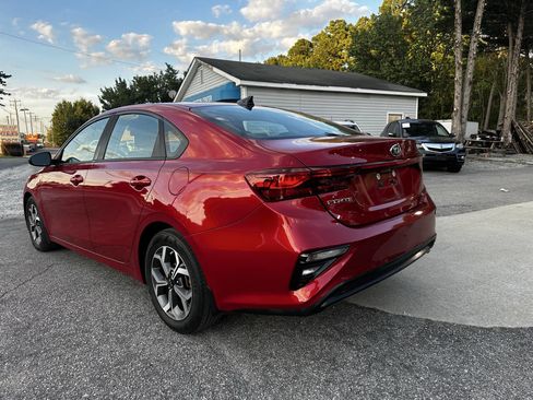 Used 2020 Kia Forte LXS image 4