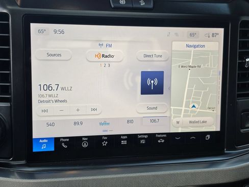 Used 2026 Ford F450 Platinum w/ Platinum Plus Package AWD/4WD image 15