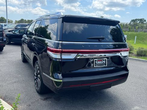 Used 2024 Lincoln Navigator Black Label AWD/4WD image 6