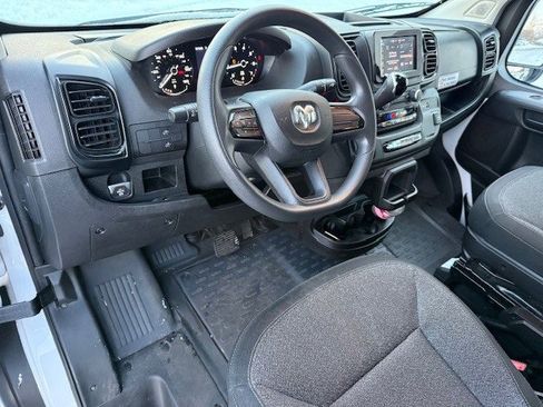 Used 2023 RAM ProMaster 2500 image 13