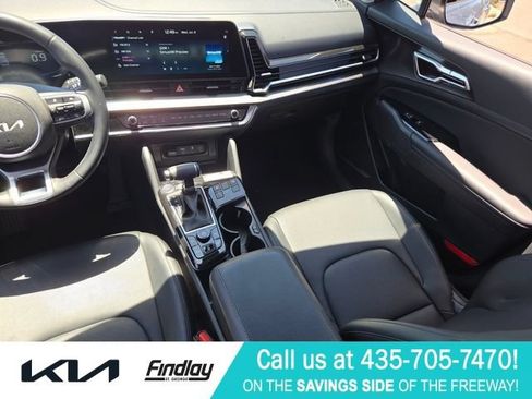 Certified 2023 Kia Sportage EX FWD image 12