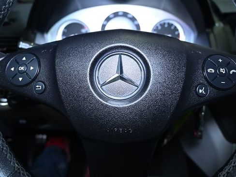 Used 2008 Mercedes-Benz C 300 Sedan image 36