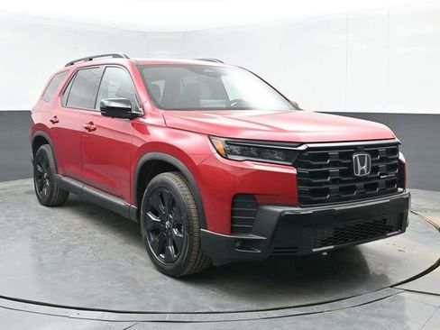 New 2026 Honda Pilot Black Edition image 2
