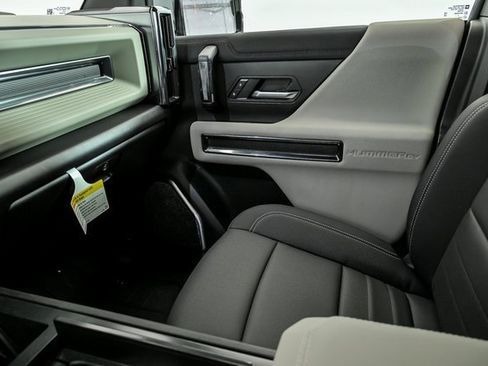 New 2026 GMC Hummer EV SUV image 19