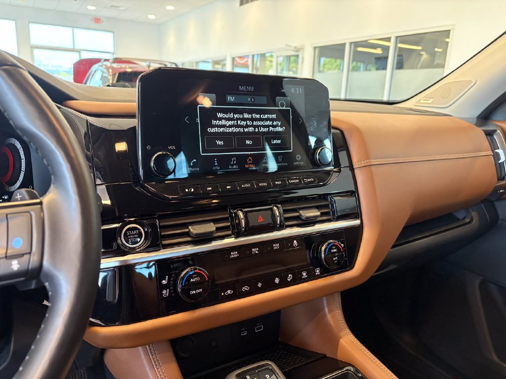 Used 2023 Nissan Pathfinder Platinum AWD/4WD image 20