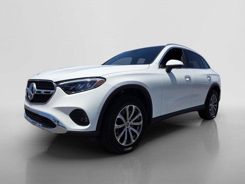 Certified 2026 Mercedes-Benz GLC 300 4MATIC image 8