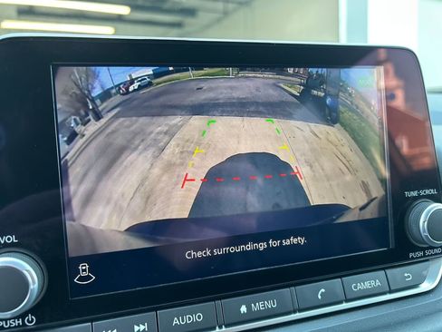 Used 2025 Nissan Rogue Rock Creek w/ Rock Creek Premium Package AWD/4WD image 31