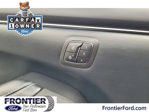 Used 2021 Ford Mustang Mach-E Select image 21