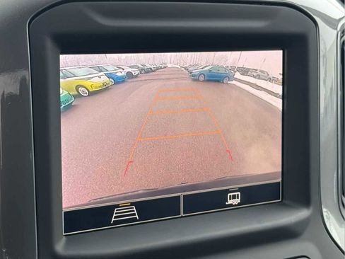 Used 2023 Chevrolet Silverado 1500 Custom image 32