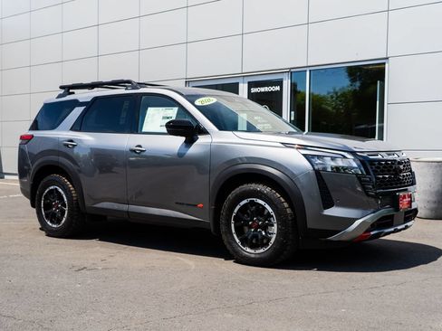 New 2026 Nissan Pathfinder Rock Creek AWD/4WD image 1