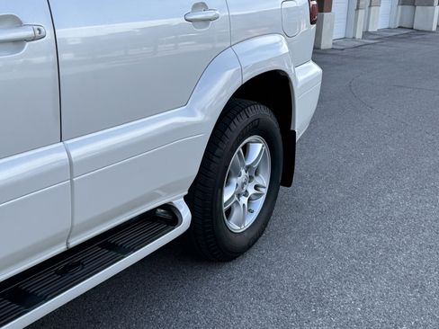 Used 2007 Lexus GX 470 Sport Utility image 10