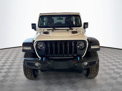 Used 2023 Jeep Wrangler Unlimited Rubicon 4xe w/ Cold Weather Group AWD/4WD image 2