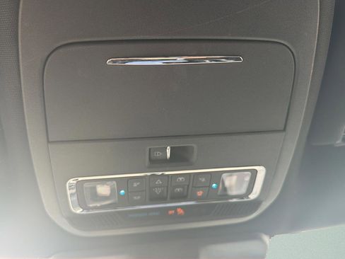 Used 2021 Ford F150 Platinum w/ Equipment Group 701A High AWD/4WD image 27