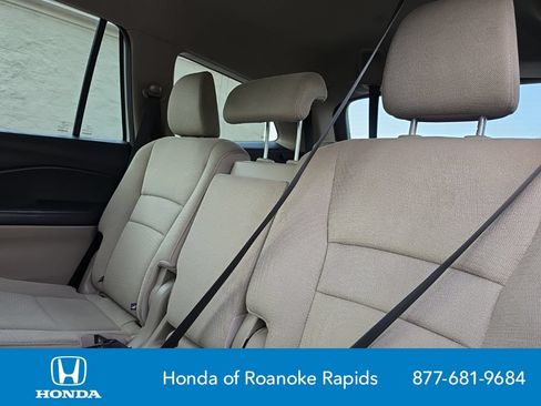 Used 2018 Honda Pilot LX image 14