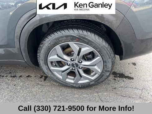 Certified 2024 Kia Seltos S AWD/4WD image 24