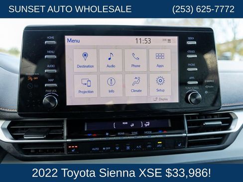 Used 2022 Toyota Sienna XSE FWD image 58
