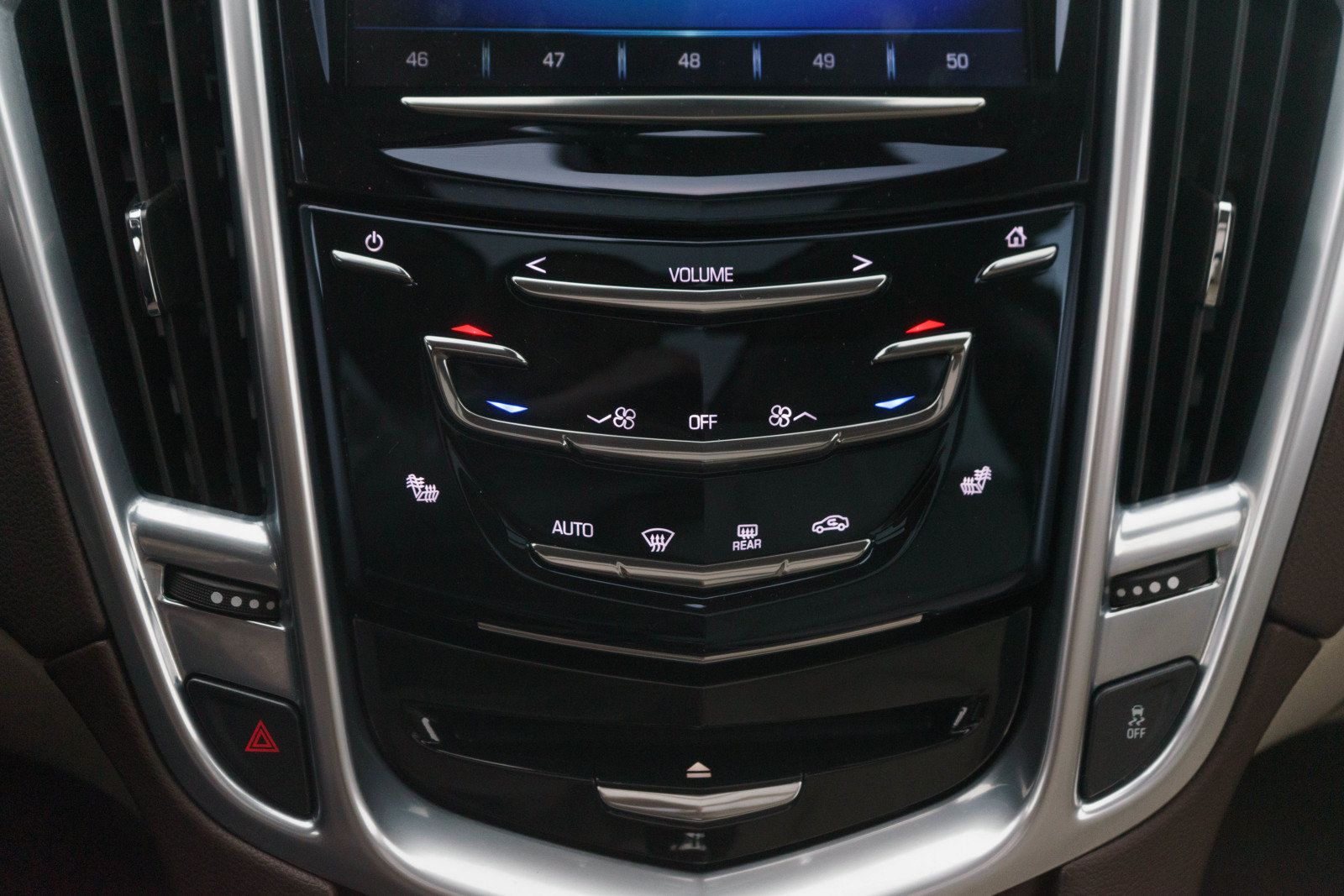 Used 2014 Cadillac SRX Luxury w/ Driver Awareness Package AWD/4WD image 17
