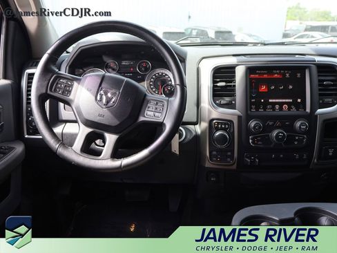 Used 2016 RAM 1500 Big Horn AWD/4WD image 18