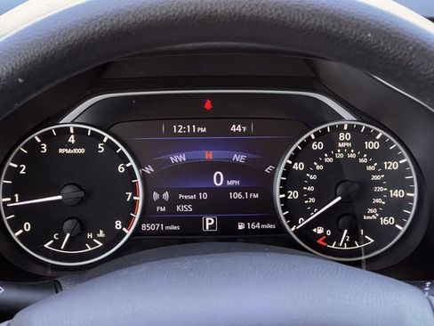 Used 2017 Nissan Murano S w/ Navigation Package image 16