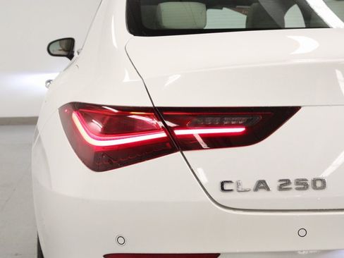 Certified 2025 Mercedes-Benz CLA 250 4MATIC image 11