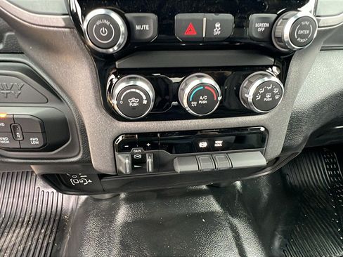 New 2026 RAM 2500 Tradesman w/ Chrome Appearance Group image 28