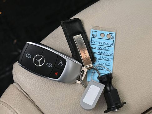 Used 2021 Mercedes-Benz GLA 250 image 18