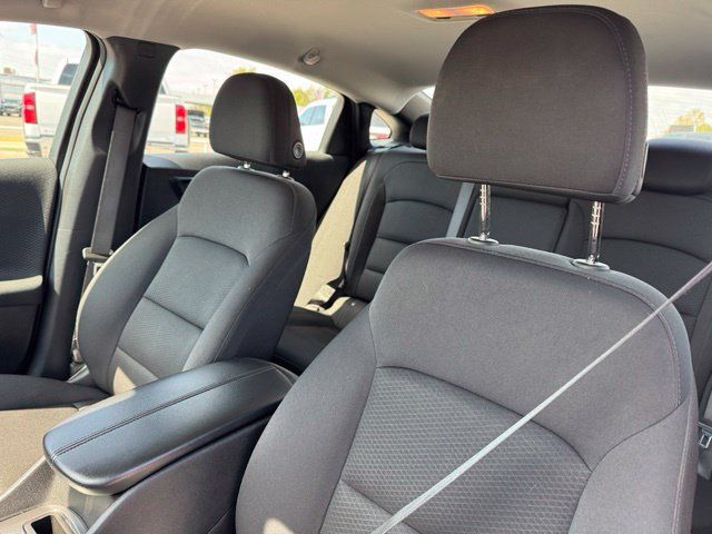 Used 2024 Chevrolet Malibu LT FWD image 10