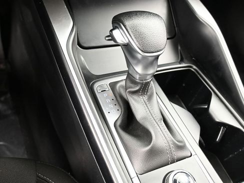 Used 2022 Kia Sorento LX image 19