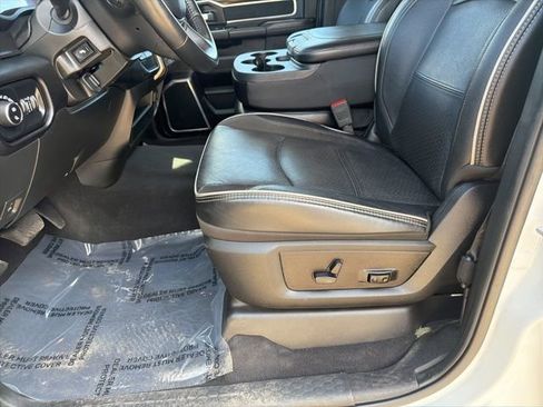 Used 2024 RAM 2500 Laramie AWD/4WD image 17