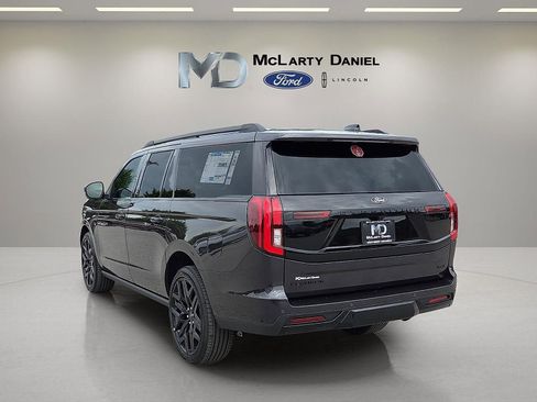 New 2026 Ford Expedition Max Platinum w/ Stealth Performance Package AWD/4WD image 4
