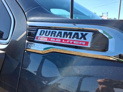 Used 2020 GMC Sierra 2500 Denali w/ Denali Ultimate Package image 10