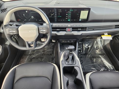 New 2025 Kia K4 GT-Line Turbo image 9