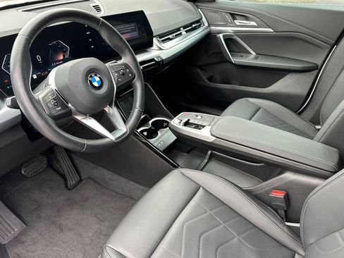 Used 2025 BMW X1 xDrive28i w/ Convenience Package image 11
