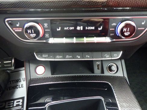 Used 2021 Audi SQ5 Prestige w/ Prestige Package AWD/4WD image 27