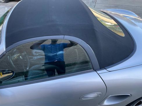 Used 2001 Porsche Boxster S image 5