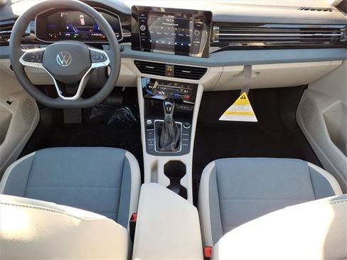 New 2026 Volkswagen Jetta SE image 6