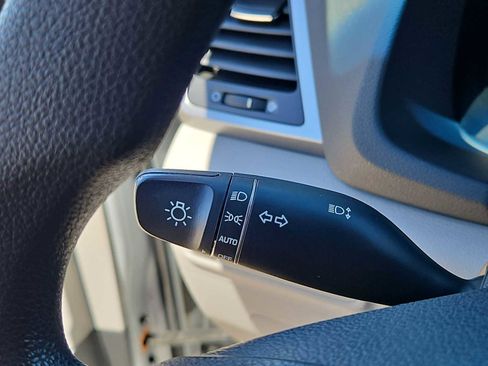 Used 2018 Hyundai Tucson SE image 26