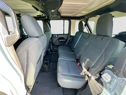 Used 2024 Jeep Wrangler Sport S image 22