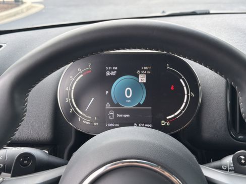 Used 2024 MINI Cooper Countryman S FWD image 11