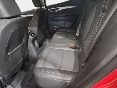 Used 2025 Buick Envision Avenir AWD/4WD image 17