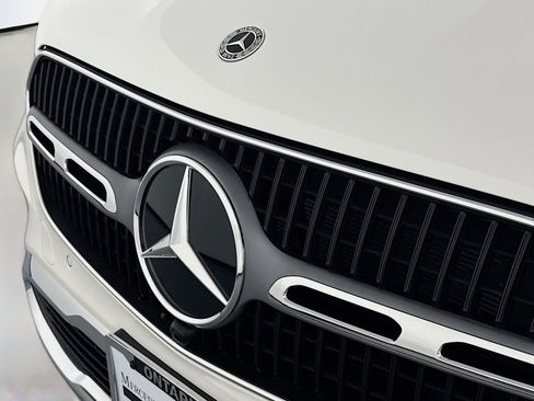 New 2026 Mercedes-Benz GLC 300 image 12