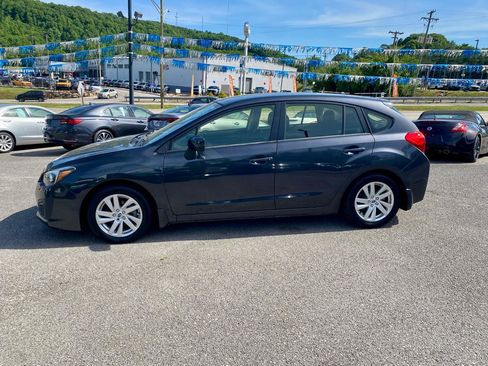 Used 2015 Subaru Impreza 2.0i Premium AWD/4WD image 4