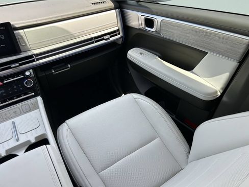 New 2025 Hyundai Santa Fe Calligraphy AWD/4WD image 19