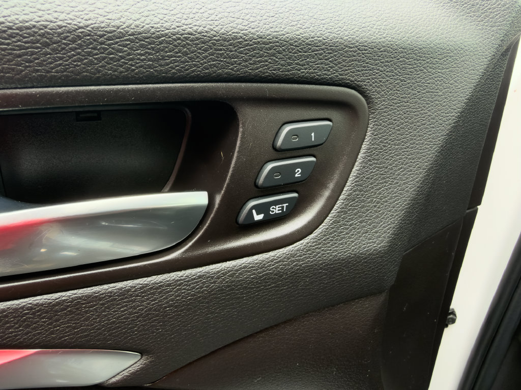 Used 2020 Acura MDX w/ Technology Package AWD/4WD image 21