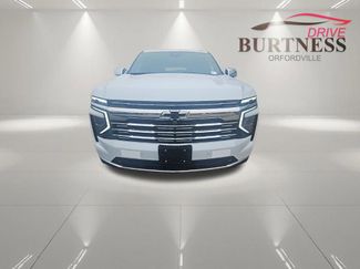 New 2026 Chevrolet Suburban Premier w/ Sun And Tow Package AWD/4WD video 2